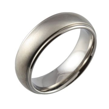 Shoulder Cut Edges with Satin Top Court Titanium Ring