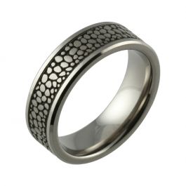 Laser Engraved Stingray Flat Court Titanium Wedding Ring
